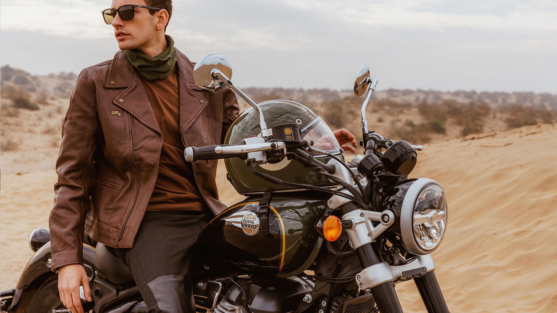 gallery 3 Bk2f4EZh ZM142